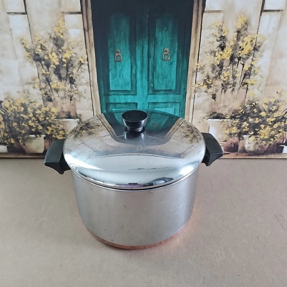 REVERE WARE 6 Qt Stock Pot & Lid Copper Bottom Clinton ILL USA Vtg Clean